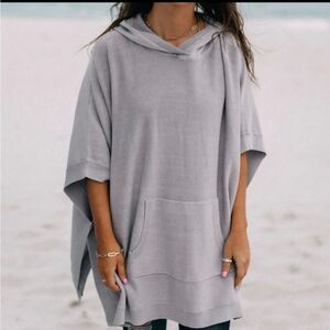 NWT Barefoot dreams sunbleached poncho purple violet one size soft sold out